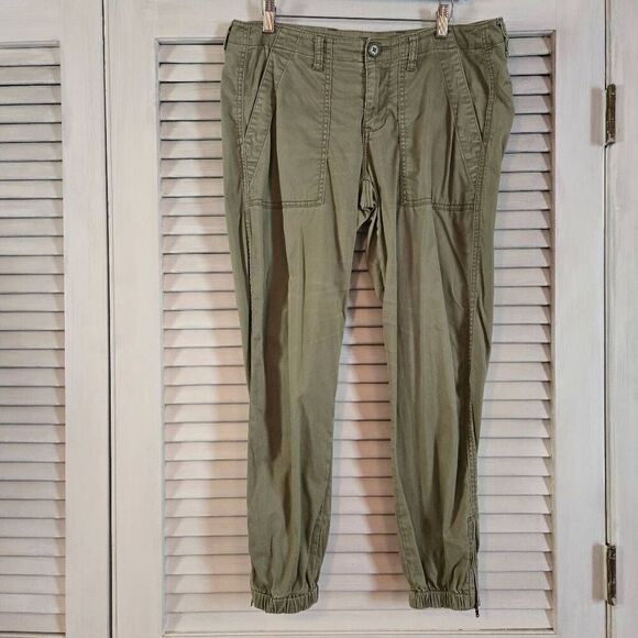 Cabi Green Jogger Style Ankle Zip 4 - Picture 1 of 7
